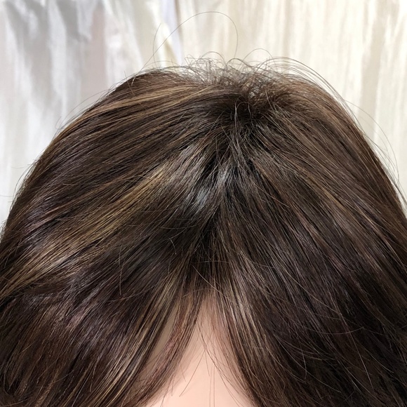 NWT Dark Brown and Honey, Short Pixie Wig - Picture 7 of 8